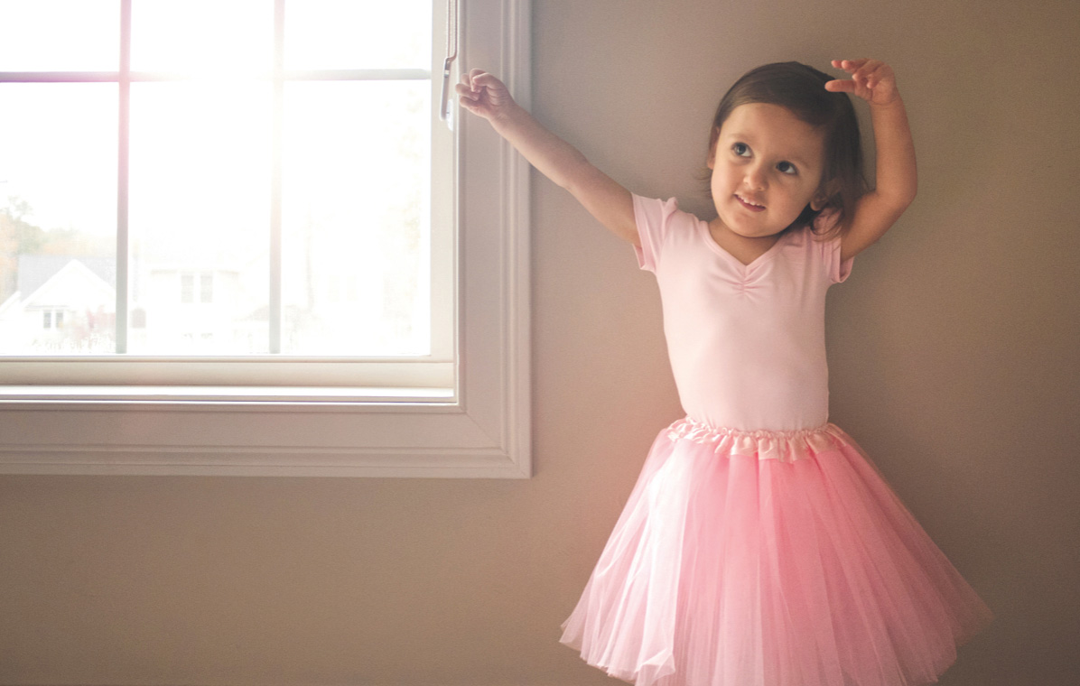 sophia, child with sma, dancing in a tutu